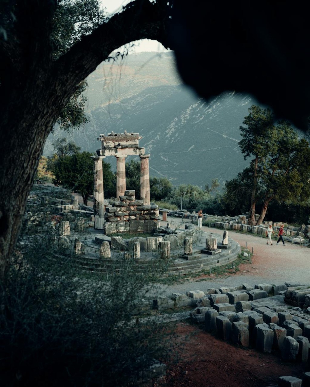 The Voice of the Oracle: Delphi’s Eternal Whisper